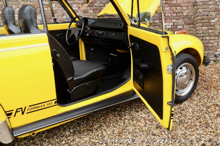 Volkswagen Beetle 1303 Convertible 1975