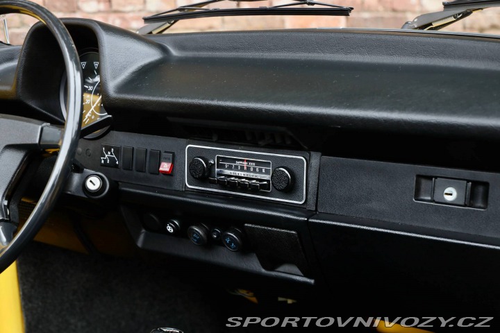 Volkswagen Beetle 1303 Convertible 1975