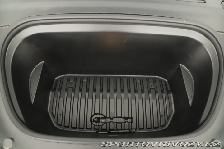 Tesla Model Y Long Range AWD 75kWh 2021