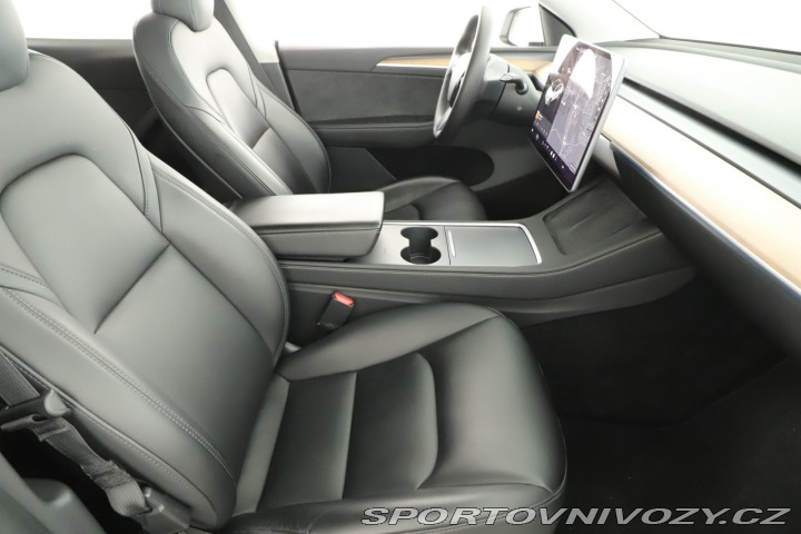 Tesla Model Y Long Range AWD 75kWh 2021