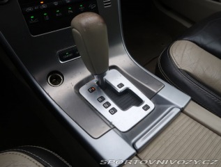 Volvo Ostatní modely XC60 T6 2009