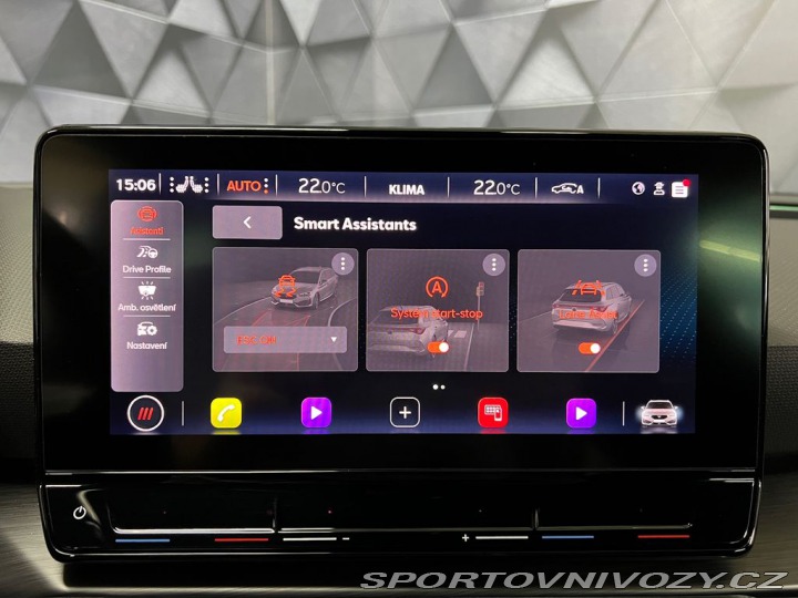 Cupra Leon 2.0TSI 228KW DSG 4WD, LED 2022