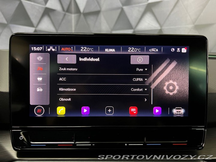 Cupra Leon 2.0TSI 228KW DSG 4WD, LED 2022