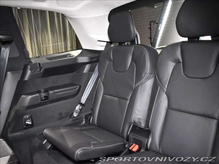 Volvo Ostatní modely XC90 2,0 T8  Ultra Dark 2025