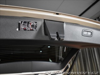 Volvo Ostatní modely XC90 2,0 T8 Ultra Dark 2025