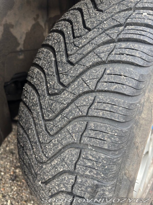 BMW X3 3,0   V6 D 1800