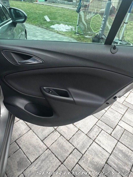 Opel Astra Sports Tourer BiTurbo 118 2017