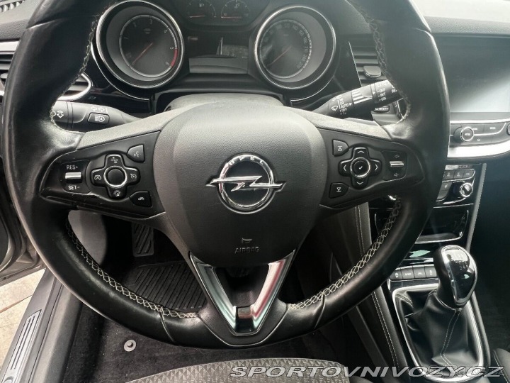 Opel Astra Sports Tourer BiTurbo 118 2017