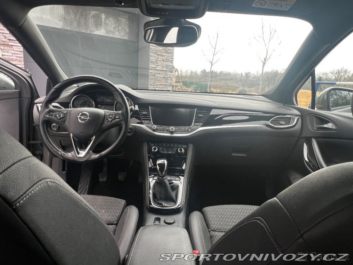 Opel Astra Sports Tourer BiTurbo 118 2017