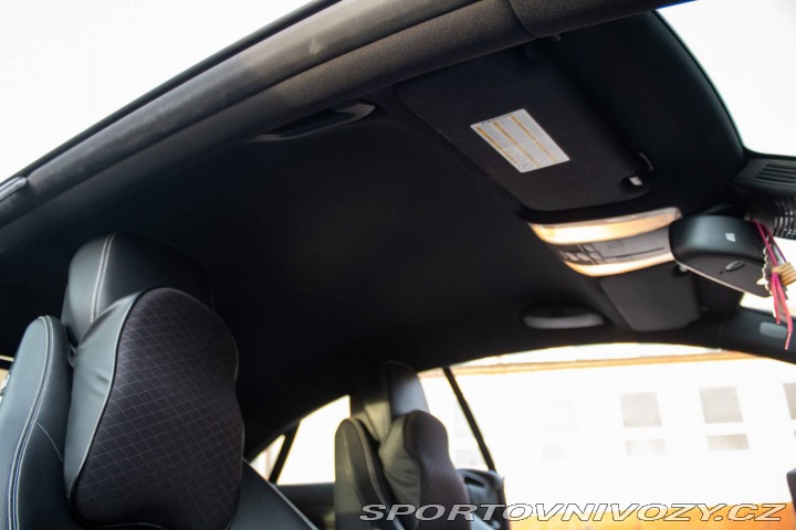 Mercedes-Benz E Kupé  220 CDI BlueEFFICIE 2012