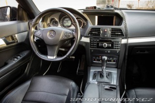 Mercedes-Benz E Kupé 220 CDI BlueEFFICIE 2012
