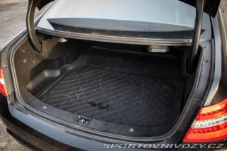 Mercedes-Benz E Kupé 220 CDI BlueEFFICIE 2012