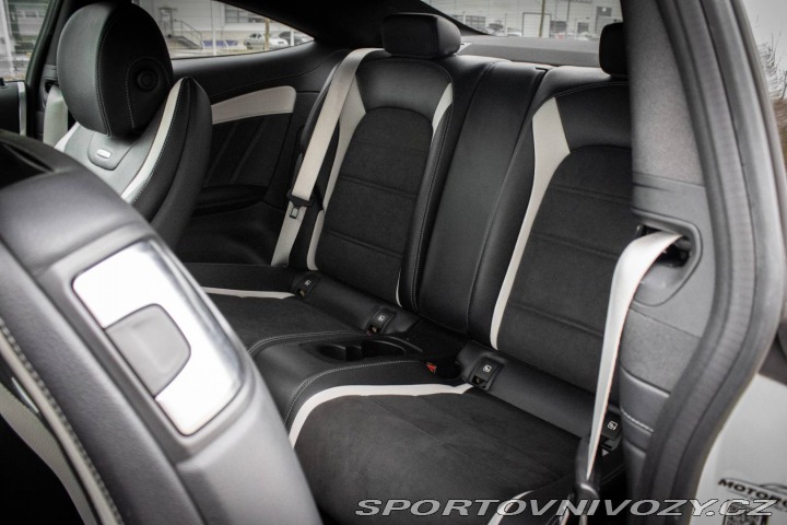 Mercedes-Benz C Kupé  Mercedes-AMG  63 S 2016