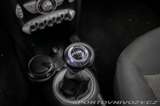 Mini Cooper 1.6  / AJ NA SPLÁTKY / P 2007