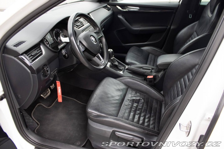 Škoda Octavia RS Combi  2.0 TDI DPF RS DSG 2013