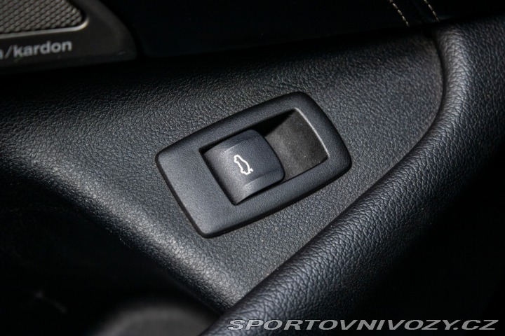 BMW 5 M550i xDrive A/T / AJ NA 2017