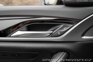 BMW 5 M550i xDrive A/T / AJ NA 2017