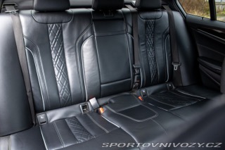 BMW 5 M550i xDrive A/T / AJ NA 2017