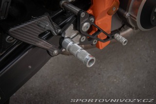 KTM Ostatní modely 990 Super Duke R / AJ NA SPLÁTKY / PROT 2012