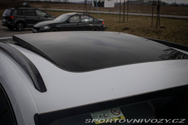 Porsche Macan S Diesel, 190kW, A7, 5d. 2015