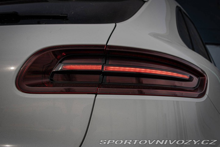 Porsche Macan S Diesel, 190kW, A7, 5d. 2015