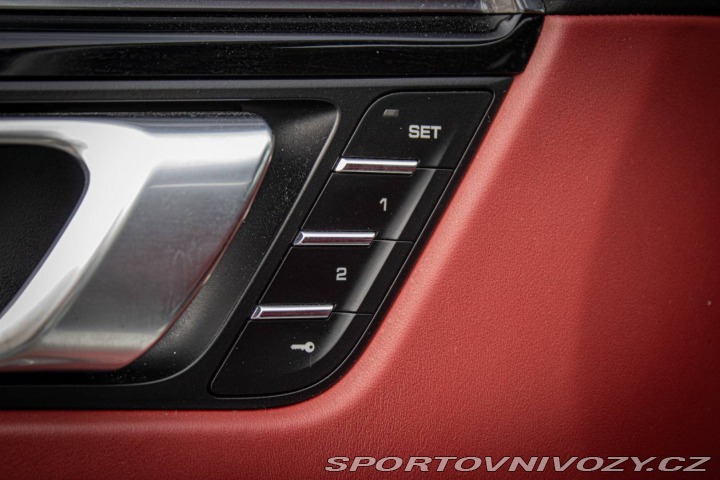 Porsche Macan S Diesel, 190kW, A7, 5d. 2015