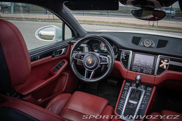 Porsche Macan S Diesel, 190kW, A7, 5d. 2015