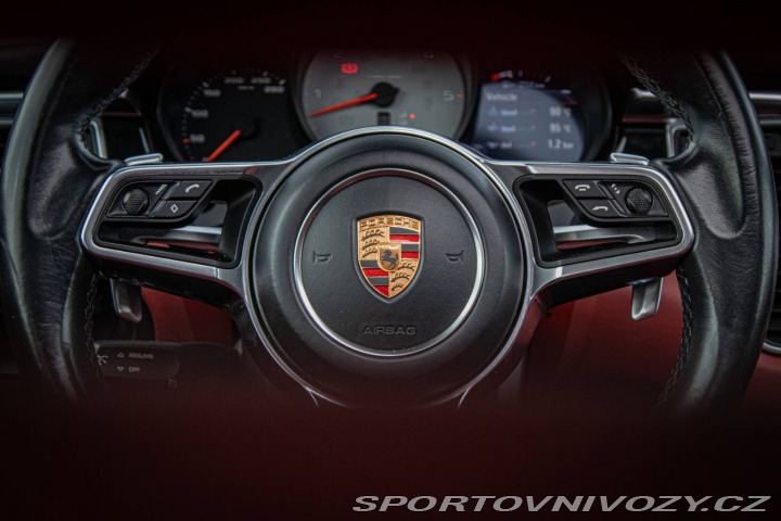 Porsche Macan S Diesel, 190kW, A7, 5d. 2015