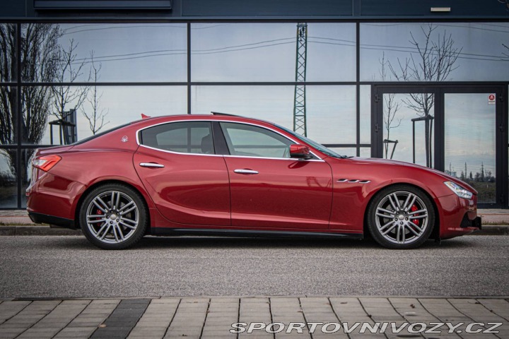 Maserati Ghibli S Q4, 302kW / AJ NA SPLÁ 2014