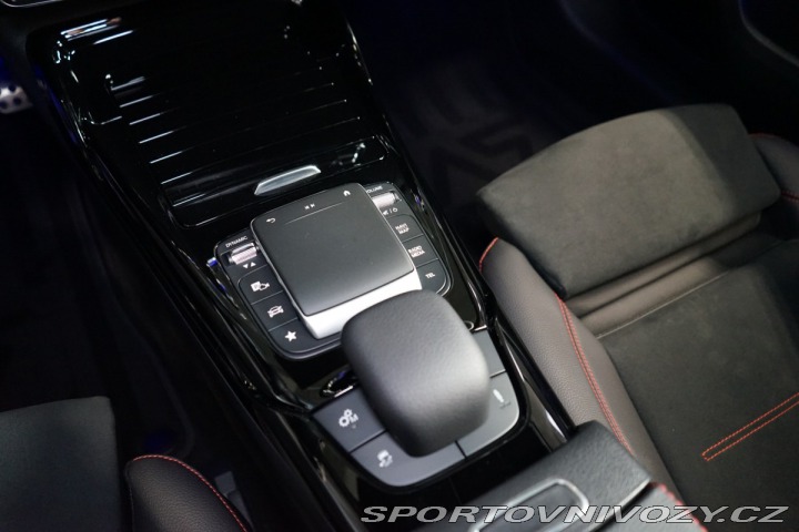 Mercedes-Benz A A35*AMG*4M*KEYLESS*KAMERA 2022