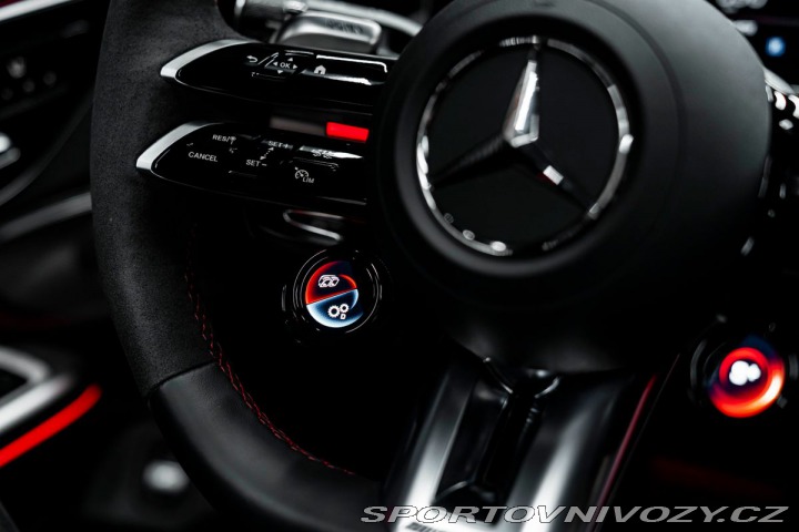 Mercedes-Benz CLE  2025