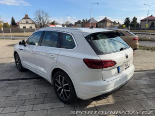 Volkswagen Ostatní modely Touareg R-line  210kW Tažné 2023