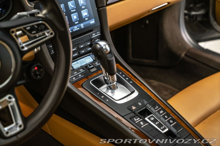 Porsche 911 Carrera 4S Chrono Approve 2016