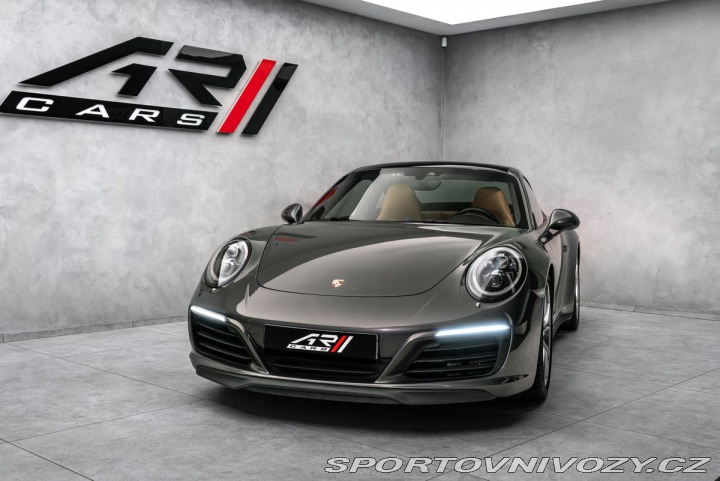 Porsche 911 Carrera 4S Chrono Approve 2016