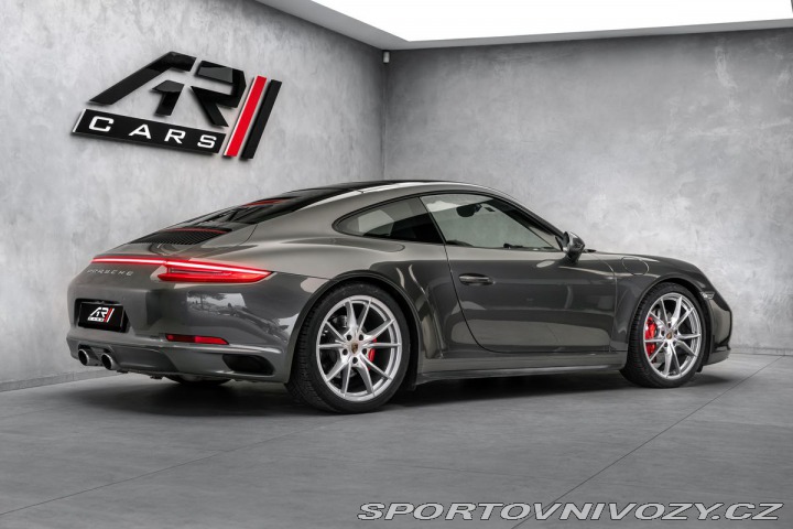 Porsche 911 Carrera 4S Chrono Approve 2016