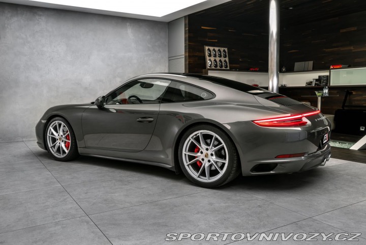 Porsche 911 Carrera 4S Sport Chrono P 2016