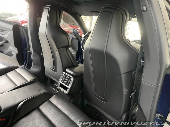 Porsche Taycan 4S Perf*420kW*Chrono*REZE 2021