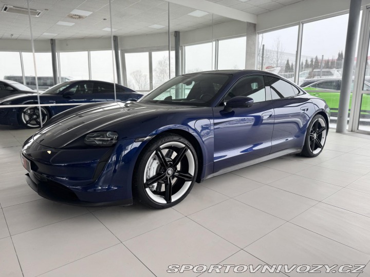 Porsche Taycan 4S Perf*420kW*Chrono*REZE 2021