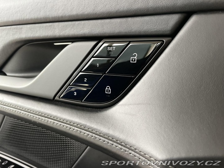 Porsche Taycan 4S Perf*420kW*Chrono*REZE 2021