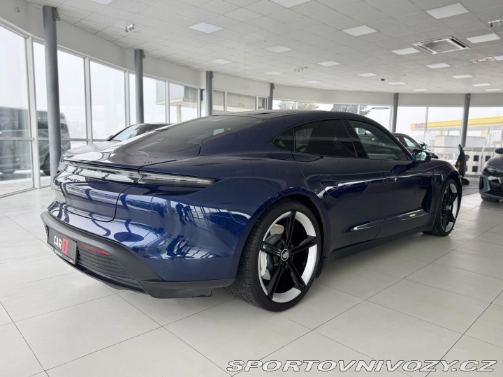 Porsche Taycan 4S Perf*420kW*Chrono*REZE 2021