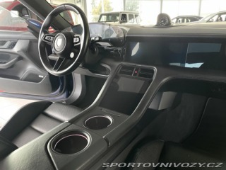Porsche Taycan 4S Perf*Chrono*Odvětr.Sed 2021
