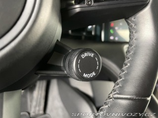 Porsche Taycan 4S Perf*Chrono*Odvětr.Sed 2021