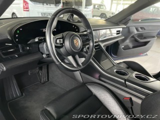 Porsche Taycan 4S Perf*Chrono*Odvětr.Sed 2021