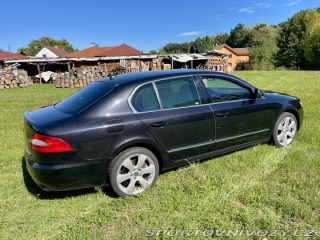 Škoda Superb 2011