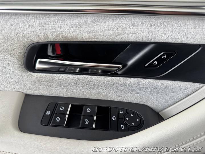 Mazda Ostatní modely CX-60 2,5 PHEV*AWD*241kW*TAKUMI 2023