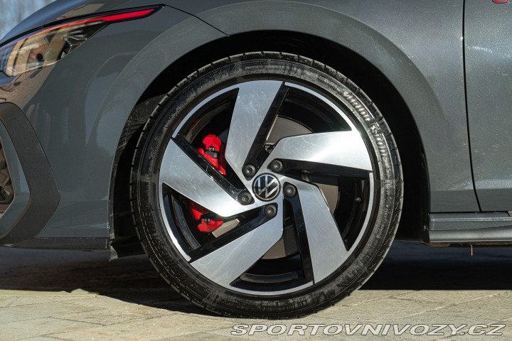 Volkswagen Golf GTI 2025