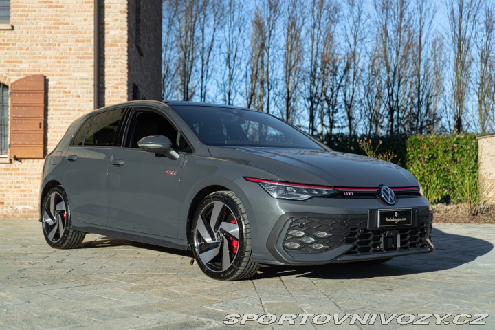 Volkswagen Golf GTI 2025