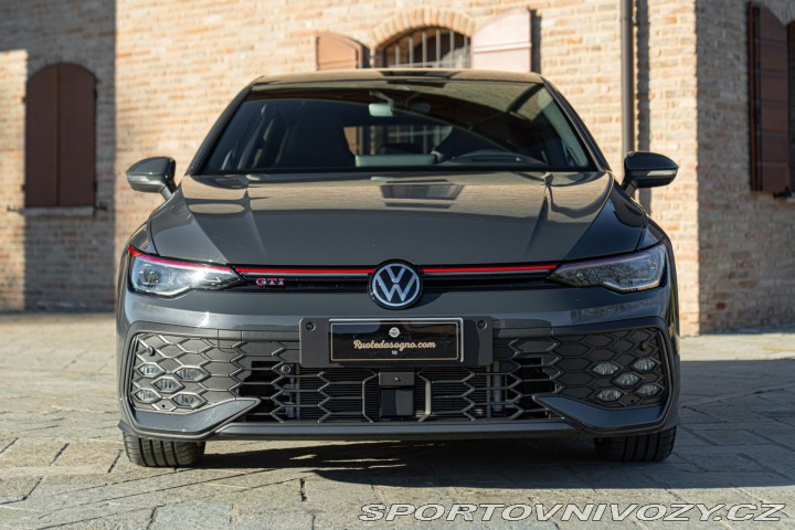Volkswagen Golf GTI 2025