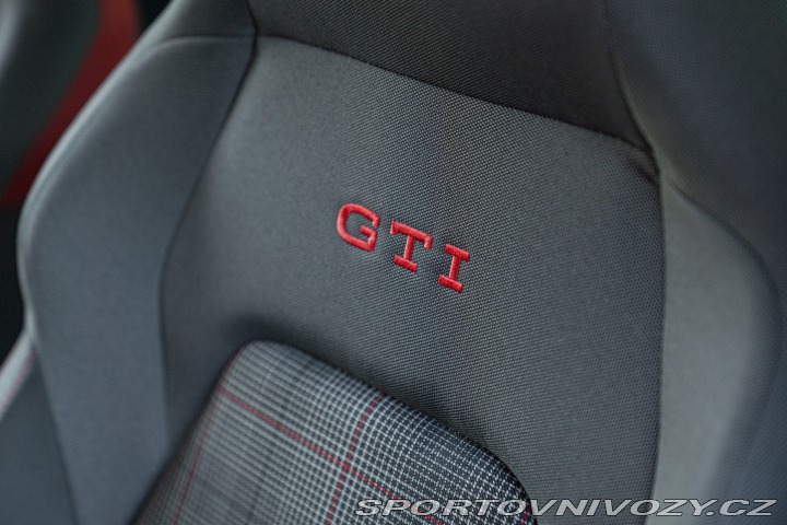 Volkswagen Golf GTI 2025