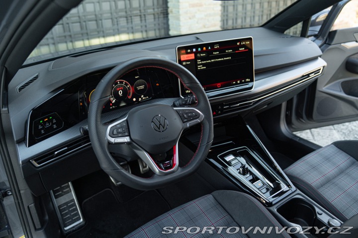 Volkswagen Golf GTI 2025